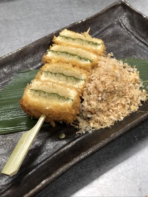 子持ち昆布の串揚げ